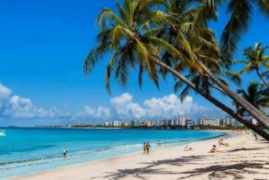 ホテル Pousada Lucrezia Maceió エクステリア 写真